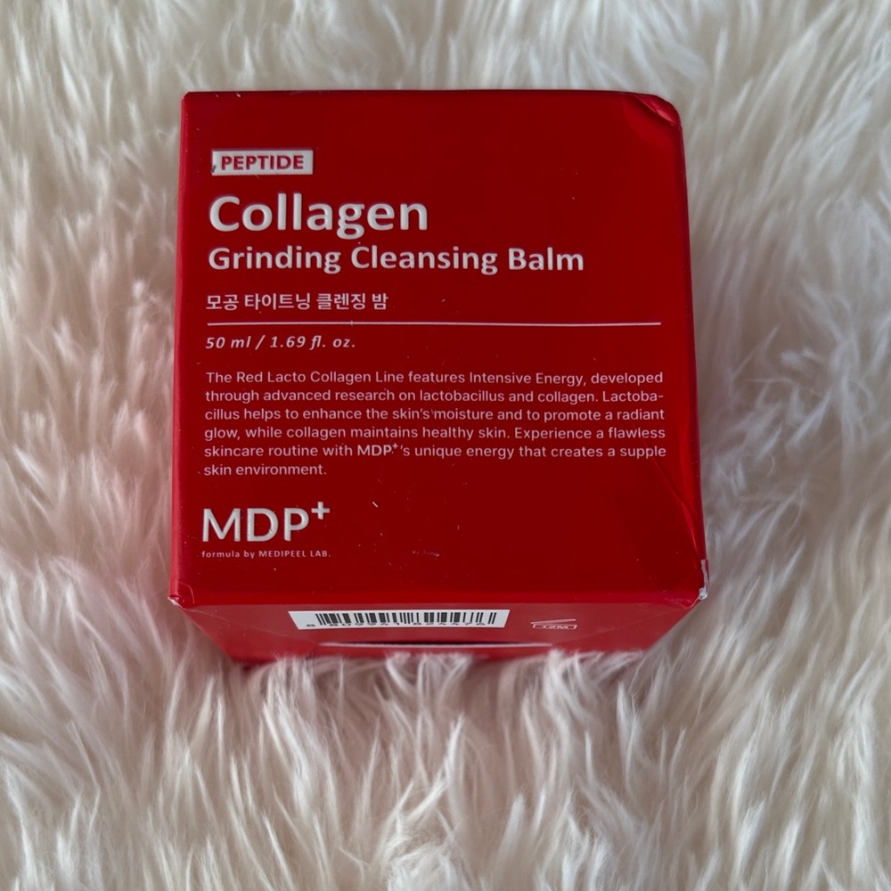 Red Peptide Collagen Cleansing Balm